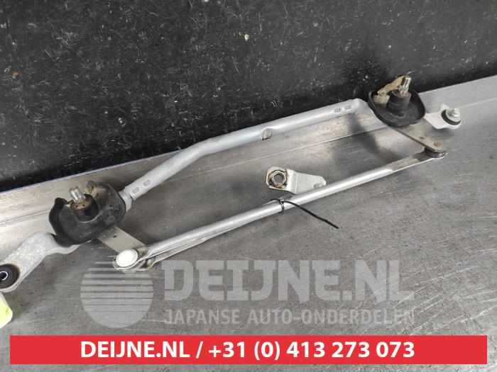 Mazda CX-30 Scheibenwischer Mechanik O610083