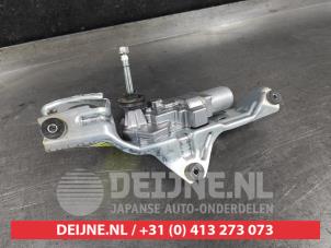 Mazda CX-30 Rear wiper motor O610088 photo 2