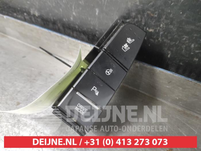 Kia Niro Sitzheizung Schalter O610106