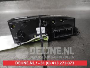 Kia Niro Stoelverwarmings Schakelaar O610106 foto 2