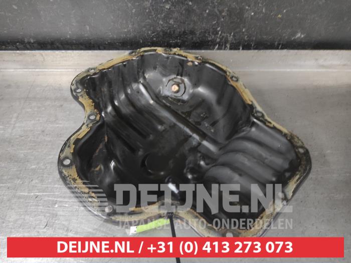 Toyota Avensis Verso Carterpan O610261