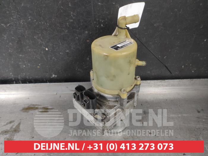 Gebruikte Servopomp Mazda 5 (CWA9) 1.6 CITD 16V Prijs € 50,00 Margeregeling aangeboden door V.Deijne Jap.Auto-onderdelen BV