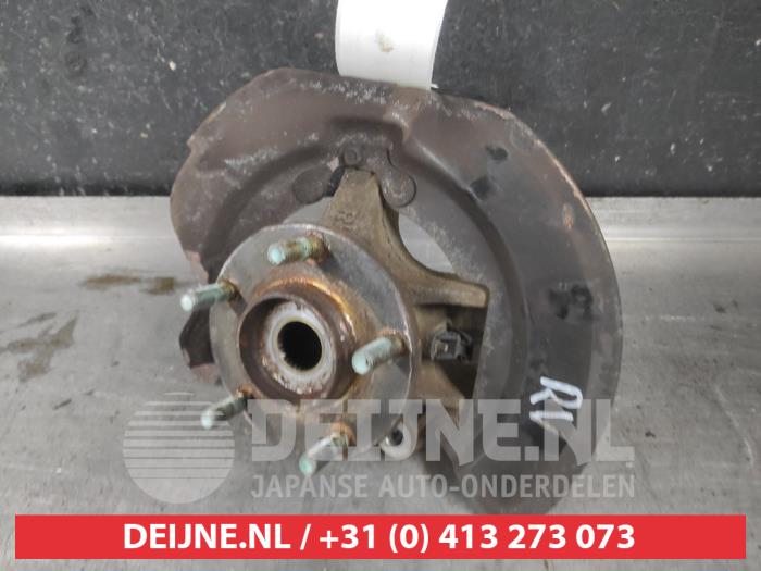 Mazda 5 Fusee rechts-voor O610284