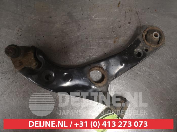 Toyota C-HR Draagarm onder rechts-voor O610308