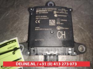Gebruikte Dode hoek sensor Toyota C-HR (X1,X5) 1.8 16V Hybrid Prijs € 100,00 Margeregeling aangeboden door V.Deijne Jap.Auto-onderdelen BV