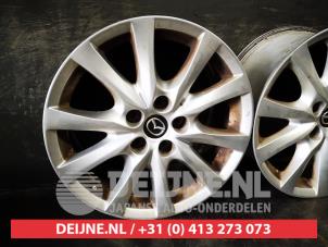 Mazda 6 Set of wheels O610356 photo 2