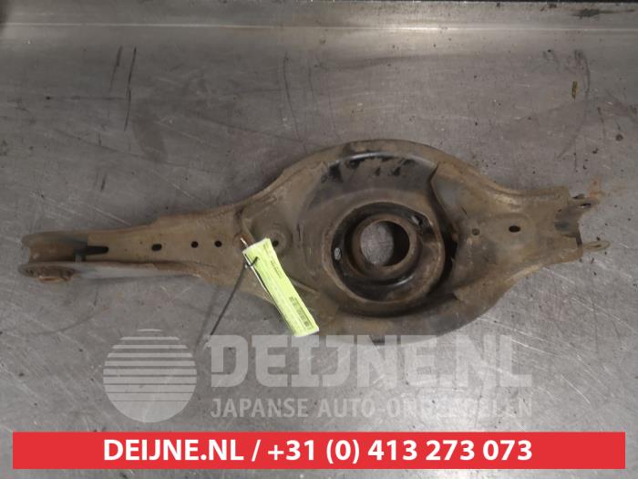 Mazda 6 Draagarm rechts-achter O610428