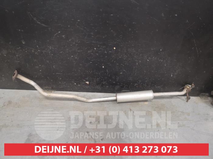 Gebruikte Uitlaat Middendemper Suzuki Splash 1.2 16V Prijs € 50,00 Margeregeling aangeboden door V.Deijne Jap.Auto-onderdelen BV
