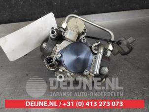 Toyota Rav-4 Brandstofpomp Mechanisch O610441 foto 2
