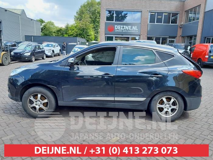 Hyundai IX35 Portierruit 4Deurs links-achter O610664