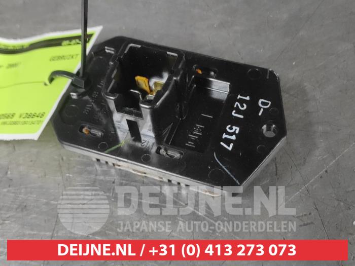 Toyota Yaris Heizung Widerstand O610719