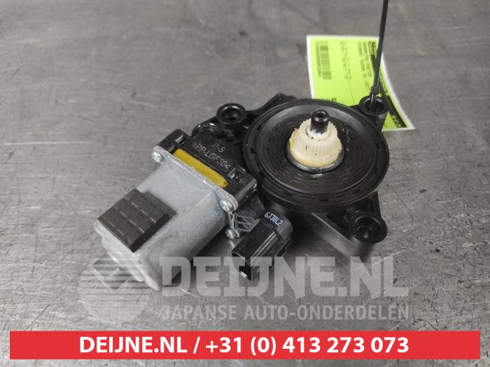 Hyundai Tucson Door window motor O610943