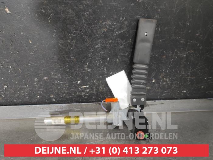 Hyundai IX35 Veiligheidsgordel Insteek links-voor O610973
