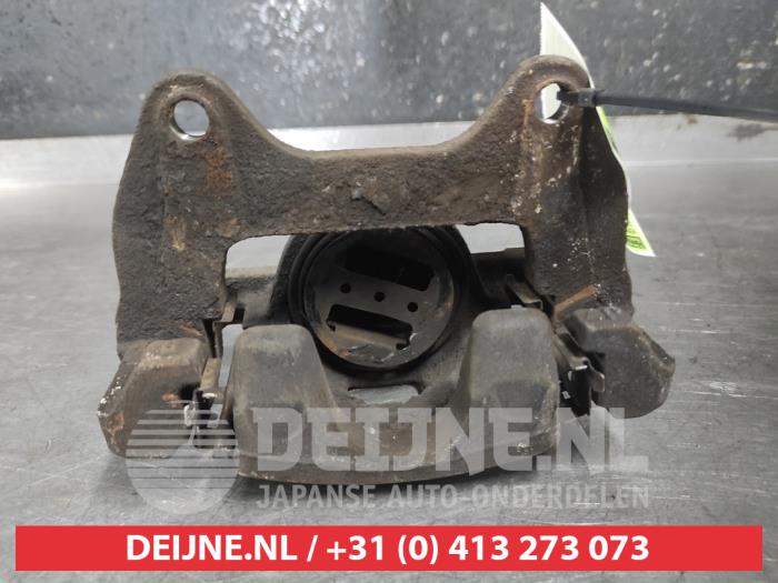Daihatsu Sirion Remklauw (Tang) rechts-voor O611029