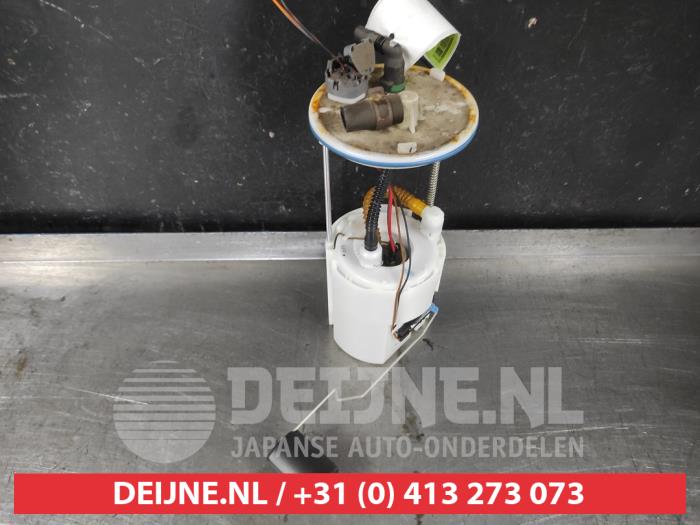 Gebruikte Tank element Pomp Kia Sportage (SL) 1.6 GDI 16V 4x2 Prijs € 50,00 Margeregeling aangeboden door V.Deijne Jap.Auto-onderdelen BV