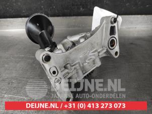 Gebruikte Oliepomp Kia Ceed (CDB5/CDBB) 1.0i T-GDi 12V Eco-Dynamics+ Prijs € 50,00 Margeregeling aangeboden door V.Deijne Jap.Auto-onderdelen BV