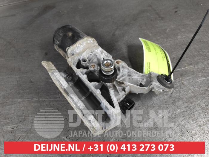 Nissan Navara Front wiper motor O611387