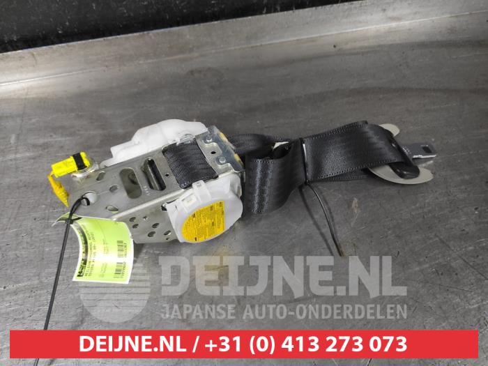 Toyota Prius Sicherheitsgurt rechts vorne O611363