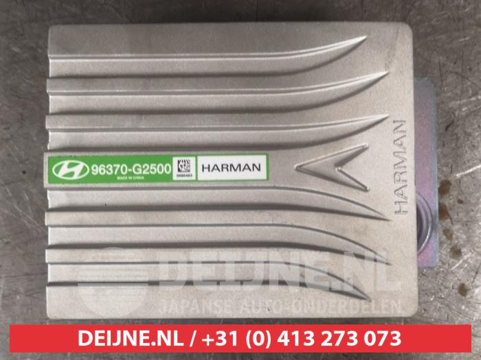 Hyundai Ioniq Radio versterker O611559