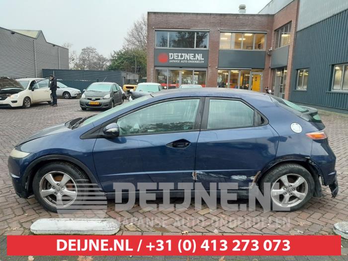 Honda Civic Türscheibe 4-türig links vorne O611706