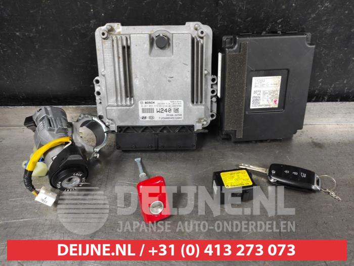 Kia Soul Set of cylinder locks (complete) O611843