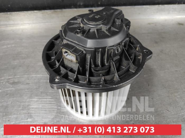 Kia Soul Kachel Ventilatiemotor O611853