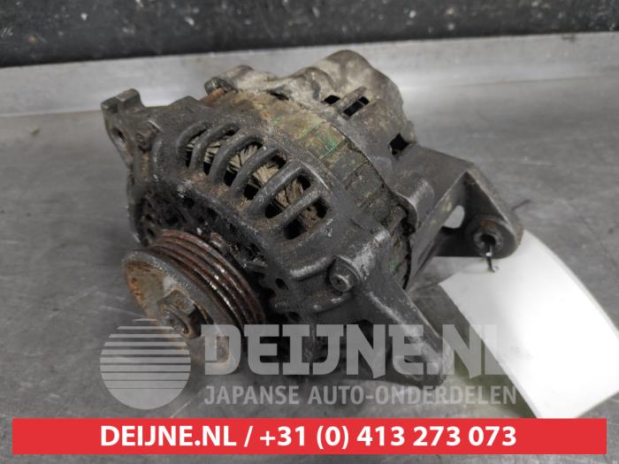 Gebruikte Dynamo Mitsubishi Eclipse (D3) 2.0 GS 16V Prijs € 50,00 Margeregeling aangeboden door V.Deijne Jap.Auto-onderdelen BV