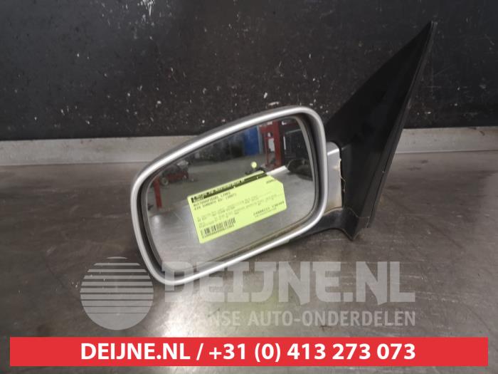 Kia Sorento Buitenspiegel links O611903
