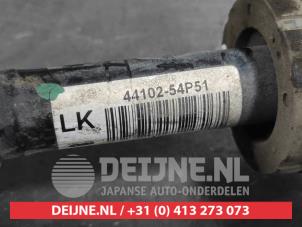 Suzuki SX-4 Aandrijfas links-voor O611939 foto 2