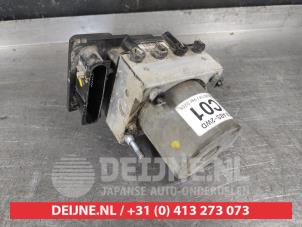 Gebruikte ABS Pomp Hyundai Santa Fe II (CM) 2.2 CRDi 16V 4x2 Prijs € 100,00 Margeregeling aangeboden door V.Deijne Jap.Auto-onderdelen BV