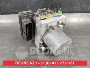 Gebruikte ABS Pomp Isuzu D-Max (TFR/TFS) 1.9 DDI 4x4 Prijs € 150,00 Margeregeling aangeboden door V.Deijne Jap.Auto-onderdelen BV