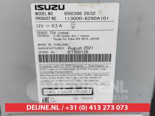 Isuzu D-MAX DVD player O612033 photo 3