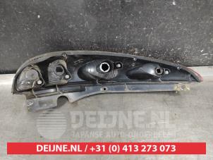 Nissan Almera Tino Taillight, right O612158 photo 2