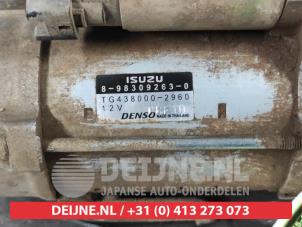 Isuzu D-MAX Anlasser O612101 foto 3