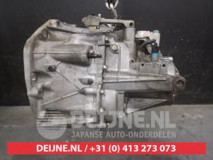 Nissan X-Trail Versnellingsbak O612320 foto 3