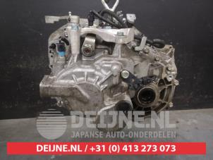 Nissan X-Trail Versnellingsbak O612320 foto 2