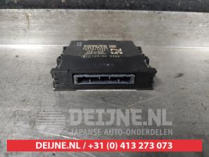 Toyota Rav-4 PDC Module O612620 photo 2