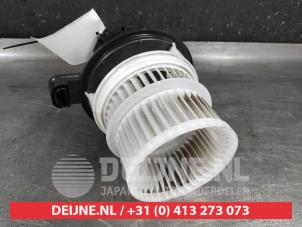 Toyota Rav-4 Kachel Ventilatiemotor O612638 foto 2
