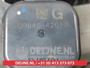 Toyota Rav-4 Extra waterpomp O612639 foto 2