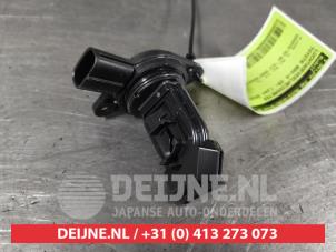 Gebruikte Luchthoeveelheidsmeter Toyota RAV4 (A5) 2.5 Hybrid 16V AWD Prijs € 35,00 Margeregeling aangeboden door V.Deijne Jap.Auto-onderdelen BV