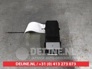 Honda Insight Kombischalter Fenster O612719 foto 2