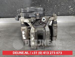 Toyota Rav-4 Rear brake calliper, left O612750 photo 3