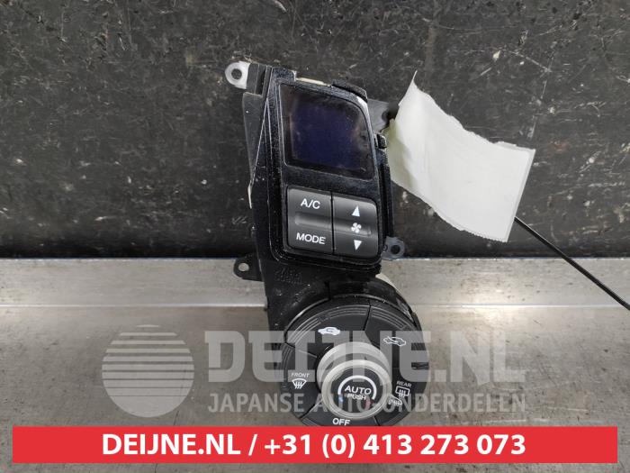 Honda Insight Kachel Bedieningspaneel O612744