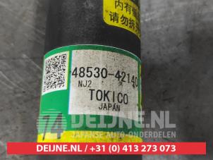 Toyota Rav-4 Schokdemper links-achter O612755 foto 2