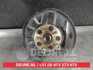 Toyota Rav-4 Fusee links-achter O612756 foto 2