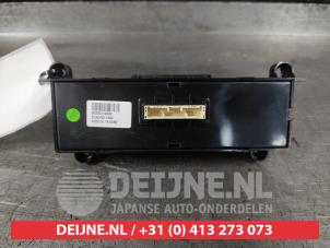 Hyundai Kona PDC Schalter O612847 foto 2