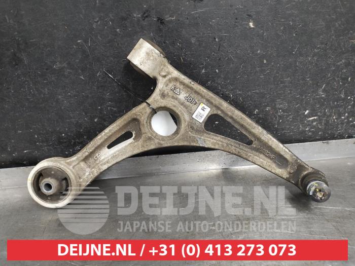 Hyundai Kona Draagarm onder rechts-voor O612906