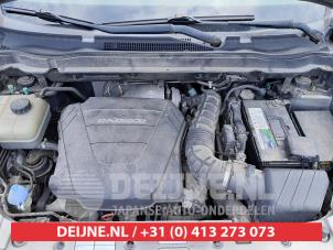 Gebruikte Motor Ssang Yong Korando 2.0 e-XDi 16V 4x4 Prijs € 1.750,00 Margeregeling aangeboden door V.Deijne Jap.Auto-onderdelen BV