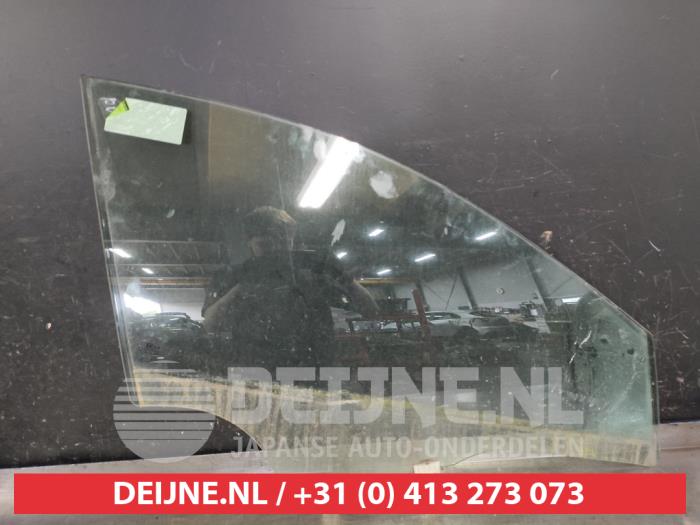Hyundai Kona Door window 4-door, front right O613038