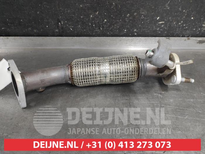 Kia Ceed Sportswagon Uitlaat voorpijp O613257